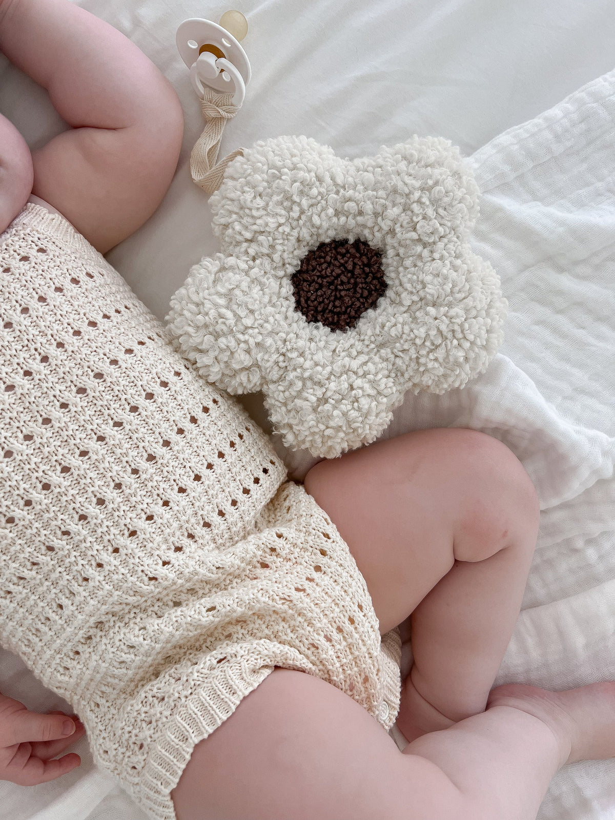 Mocha Blossom Daisy Pacifier Holder